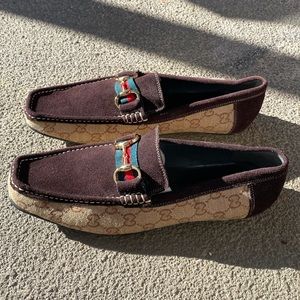 GUCCI monogram vintage loafers